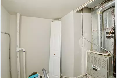 11025 S King Drive, Chicago, IL 60628 - Photo 11