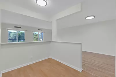 1415 E Central Road #305A, Arlington Heights, IL 60005 - Photo 9