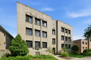 6211 N Mozart St, Chicago, IL 60659 - Photo 3