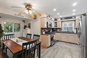 38 Elm Ave, Fox Lake, IL 60020 - Photo 9