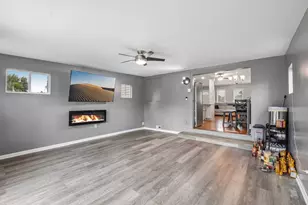 520 N Kinzie Pl, Thornton, IL 60476 - Photo 11