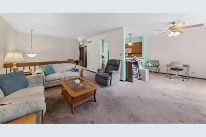 On671 Bedford Lane, Winfield, IL 60190 - Photo 5