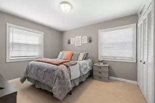 21 Pawnee Dr, Thornton, IL 60476 - Photo 11