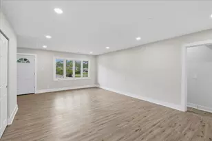 731 Enterprise Ct, Chicago Heights, IL 60411 - Photo 25