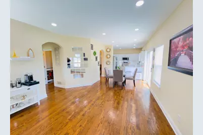 259 Haywood Drive, Round Lake, IL 60073 - Photo 9