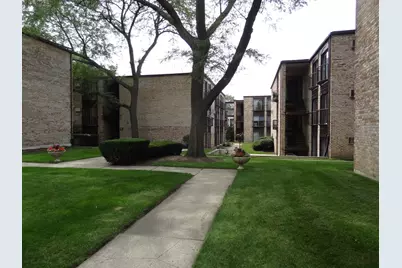 1950 Cherry Lane #315, Northbrook, IL 60062 - Photo 9