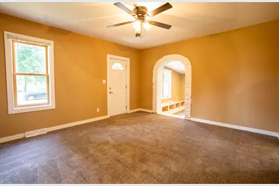 117 Clark Street, Chenoa, IL 61726 - Photo 17