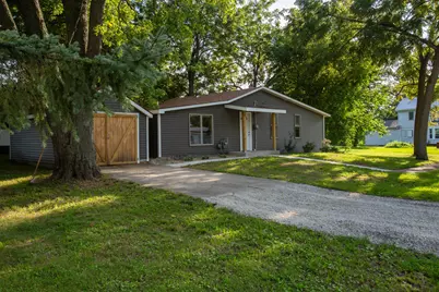 117 Clark Street, Chenoa, IL 61726 - Photo 19