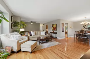 132 W King Arthur Ct, Palatine, IL 60067 - Photo 9