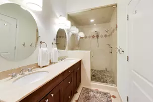 [Address not provided], Chicago, IL 60613 - Photo 17