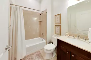 [Address not provided], Chicago, IL 60613 - Photo 19