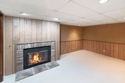 645 Stout Court, Gurnee, IL 60031 - Photo 31