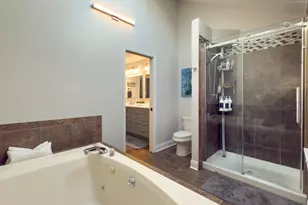 701 Fairway View Dr, Algonquin, IL 60102 - Photo 25