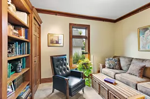 512 Barrington Ave, East Dundee, IL 60118 - Photo 11