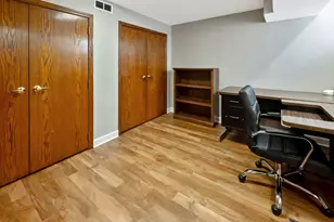11001 S Ridgeway Ave, Chicago, IL 60655 - Photo 25