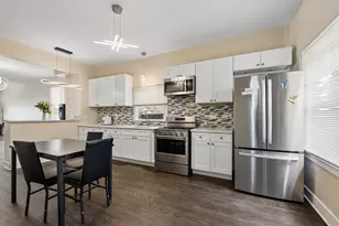 8243 S Halsted St, Chicago, IL 60620 - Photo 7