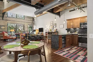 22 N Morgan St, Chicago, IL 60607 - Photo 5