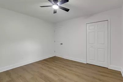 741 Sullivan Road, Aurora, IL 60506 - Photo 13