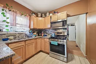 14926 Robey Ave, Harvey, IL 60426 - Photo 5