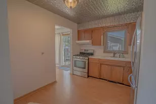 10808 S Rutherford Ave, Worth, IL 60482 - Photo 9