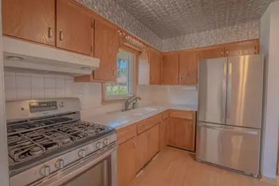 10808 S Rutherford Avenue, Worth, IL 60482 - Photo 11