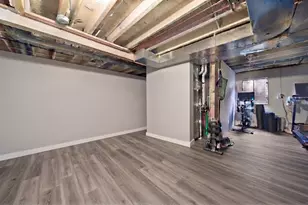 1031 Shari Ln, Libertyville, IL 60048 - Photo 23