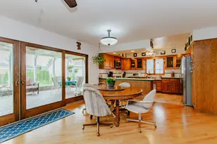 7022 Birchwood Ave, Niles, IL 60714 - Photo 9