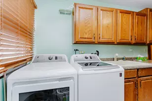 7022 Birchwood Ave, Niles, IL 60714 - Photo 31