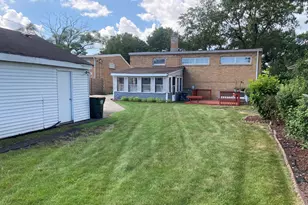 8719 N Oriole Ave, Niles, IL 60714 - Photo 19