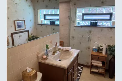 8719 N Oriole Avenue, Niles, IL 60714 - Photo 15