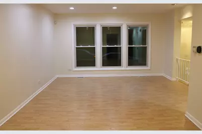 9259 Hamlin Avenue, Des Plaines, IL 60016 - Photo 15