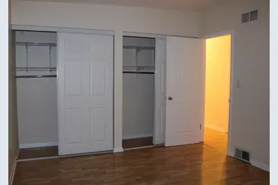 9259 Hamlin Avenue, Des Plaines, IL 60016 - Photo 11