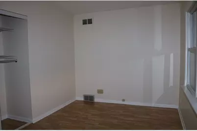 9259 Hamlin Avenue, Des Plaines, IL 60016 - Photo 7