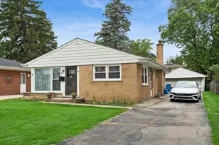 620 N Main St, Mount Prospect, IL 60056 - Photo 1