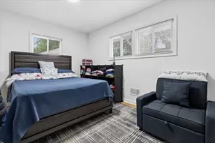 620 N Main St, Mount Prospect, IL 60056 - Photo 9
