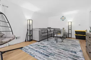 620 N Main St, Mount Prospect, IL 60056 - Photo 3