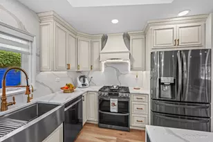 1241 Fargo Ave, Des Plaines, IL 60018 - Photo 19