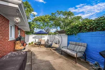 1241 Fargo Avenue, Des Plaines, IL 60018 - Photo 33