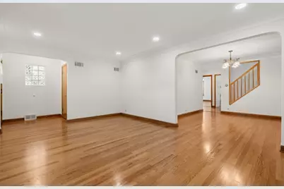 3301 N Newland Avenue, Chicago, IL 60634 - Photo 5