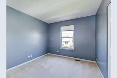 1810 Van Dyke Lane, Carpentersville, IL 60110 - Photo 15