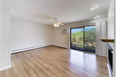 10820 Kilpatrick Avenue #3NW, Oak Lawn, IL 60453 - Photo 9