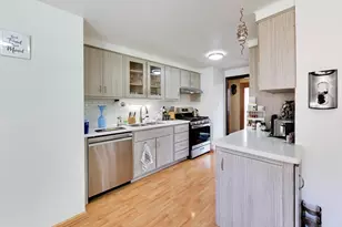 15535 University Ave, Dolton, IL 60419 - Photo 3