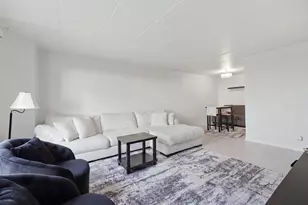 1 Renaissance Pl, Palatine, IL 60067 - Photo 13
