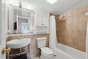 1 Renaissance Pl, Palatine, IL 60067 - Photo 21