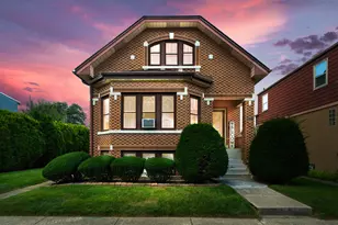 4006 Sunnyside Ave, Brookfield, IL 60513 - Photo 1