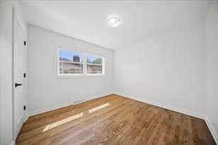 232 E 55th St, Westmont, IL 60559 - Photo 15