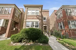 4442 N Sacramento Ave, Chicago, IL 60625 - Photo 1