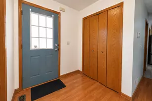 2297 N Arapahoe Trail, Round Lake Heights, IL 60073 - Photo 3