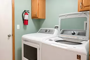 2297 N Arapahoe Trail, Round Lake Heights, IL 60073 - Photo 9