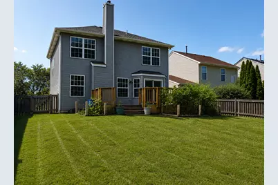 2297 N Arapahoe Trail, Round Lake Heights, IL 60073 - Photo 33